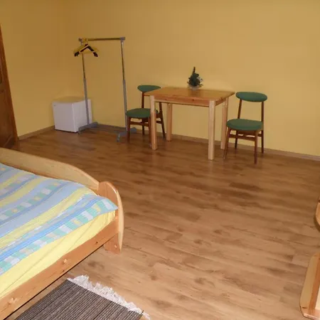 Art-mont Quarto em Acomodações Particulares Cracóvia